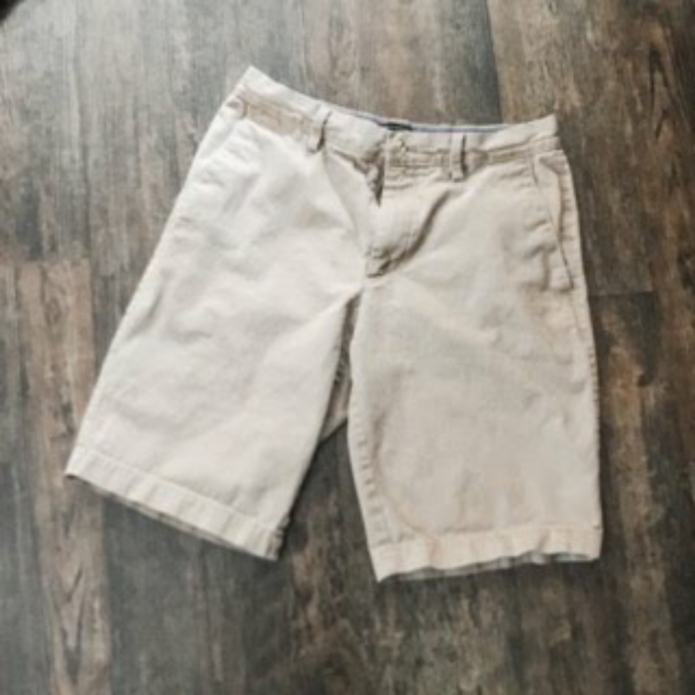Khaki shorts